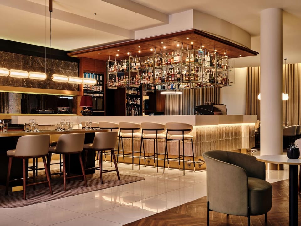 Lounge or bar