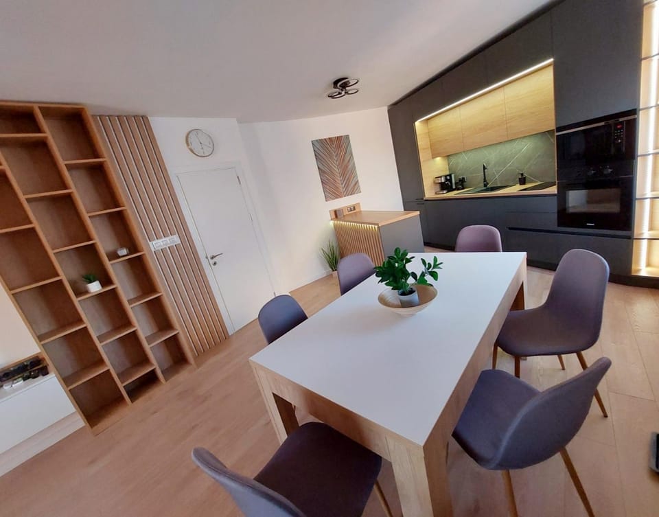 Kitchen or kitchenette, Living room, Dining area