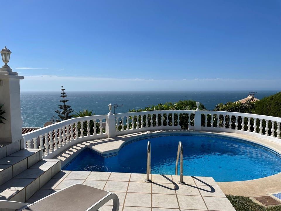 Sea view, Swimming pool