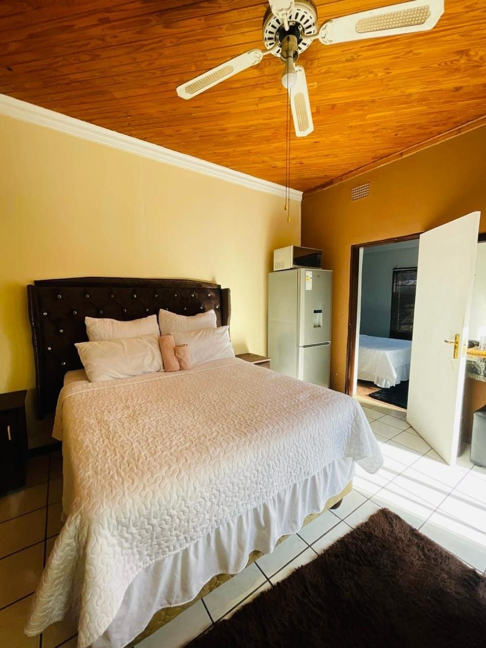 Mighty7 Bed and Breakfast Guesthouse Bed and Breakfast in Pretoria