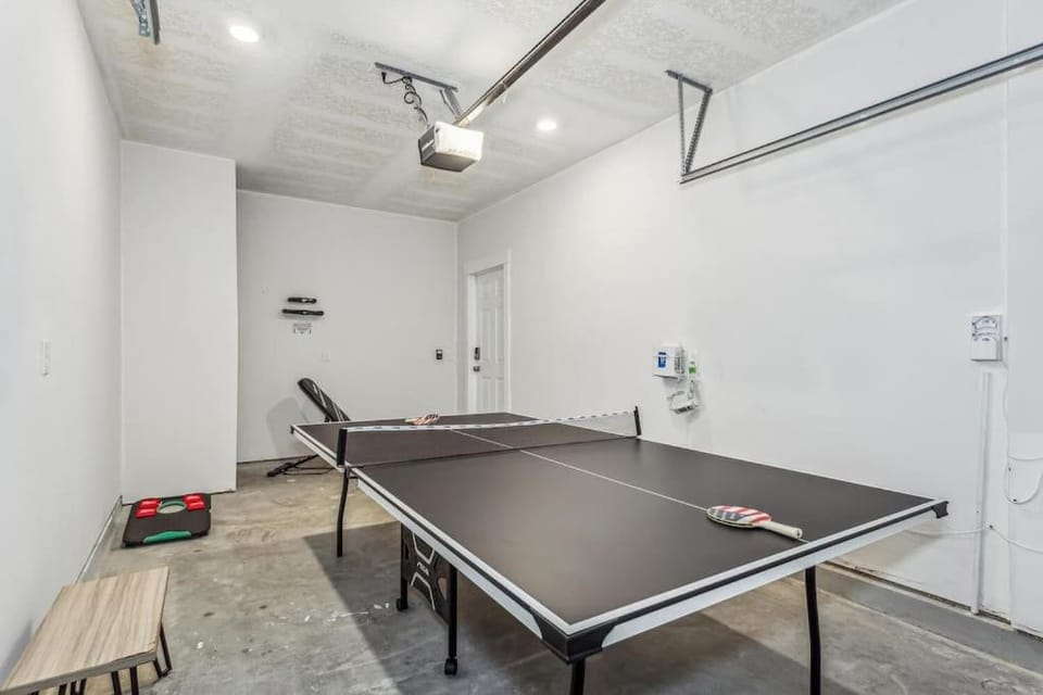LUXURY TOWNHOME NEAR DOWNTOWN AND PENSACOLA BEACH Apartment in Alabama