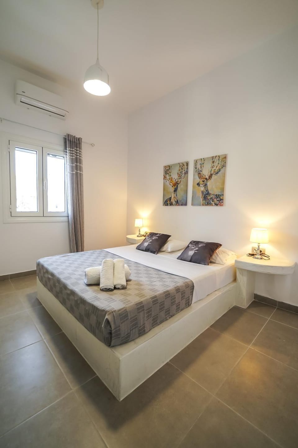 Dream Santo Villa Apartment in Mesaria