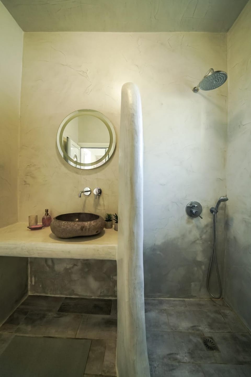 Dream Santo Villa Apartment in Mesaria