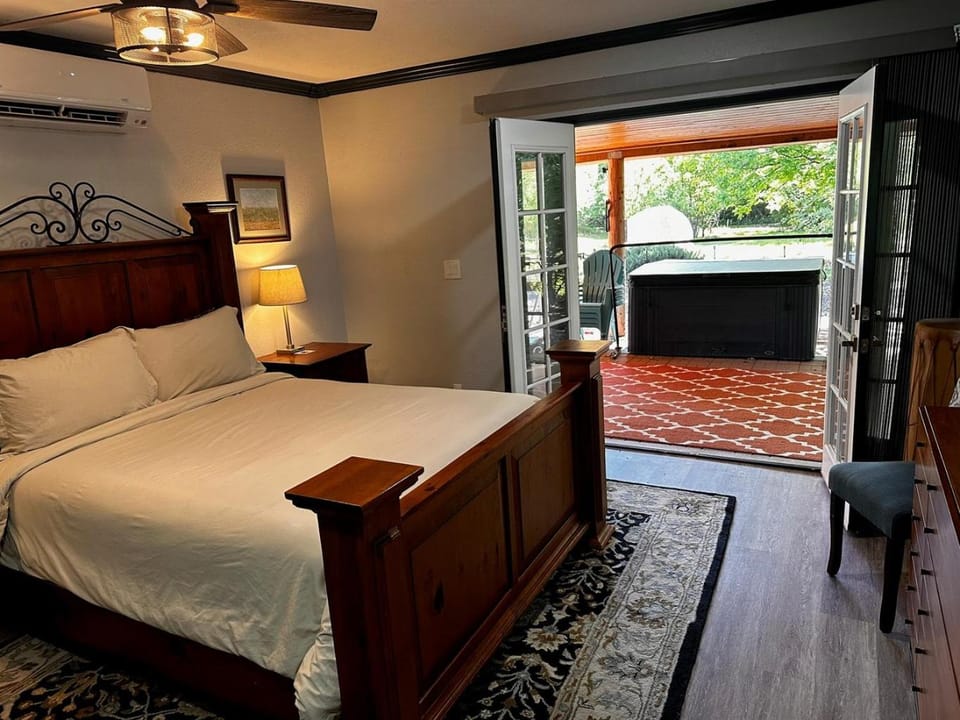 Quiet 2-Acre Country Escape Near Sedona WSR II House in Cornville