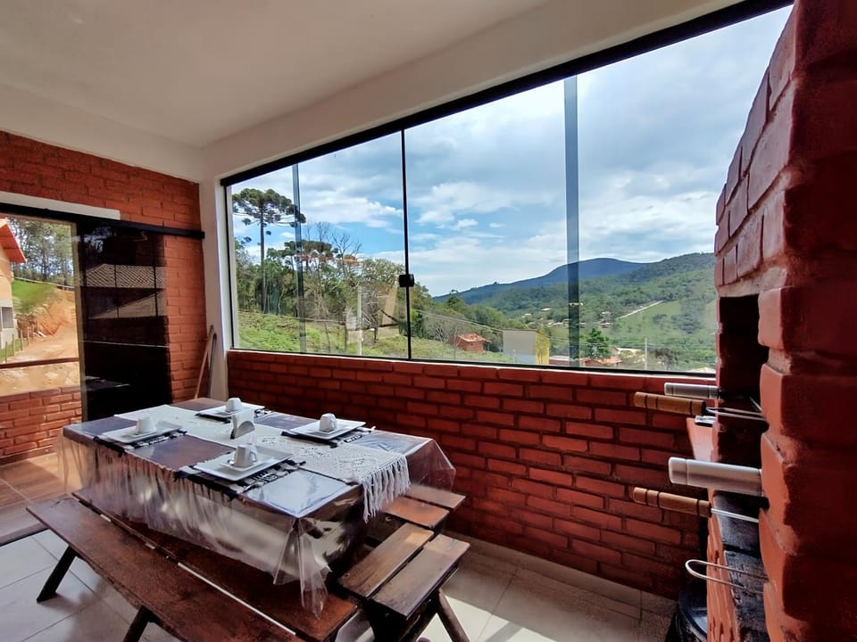 Day, Natural landscape, BBQ facilities, View (from property/room), Dining area, Mountain view