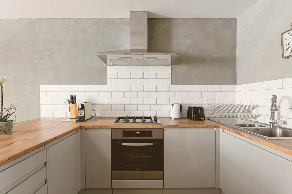 Coffee/tea facilities, Kitchen or kitchenette, pet friendly, stove, toaster