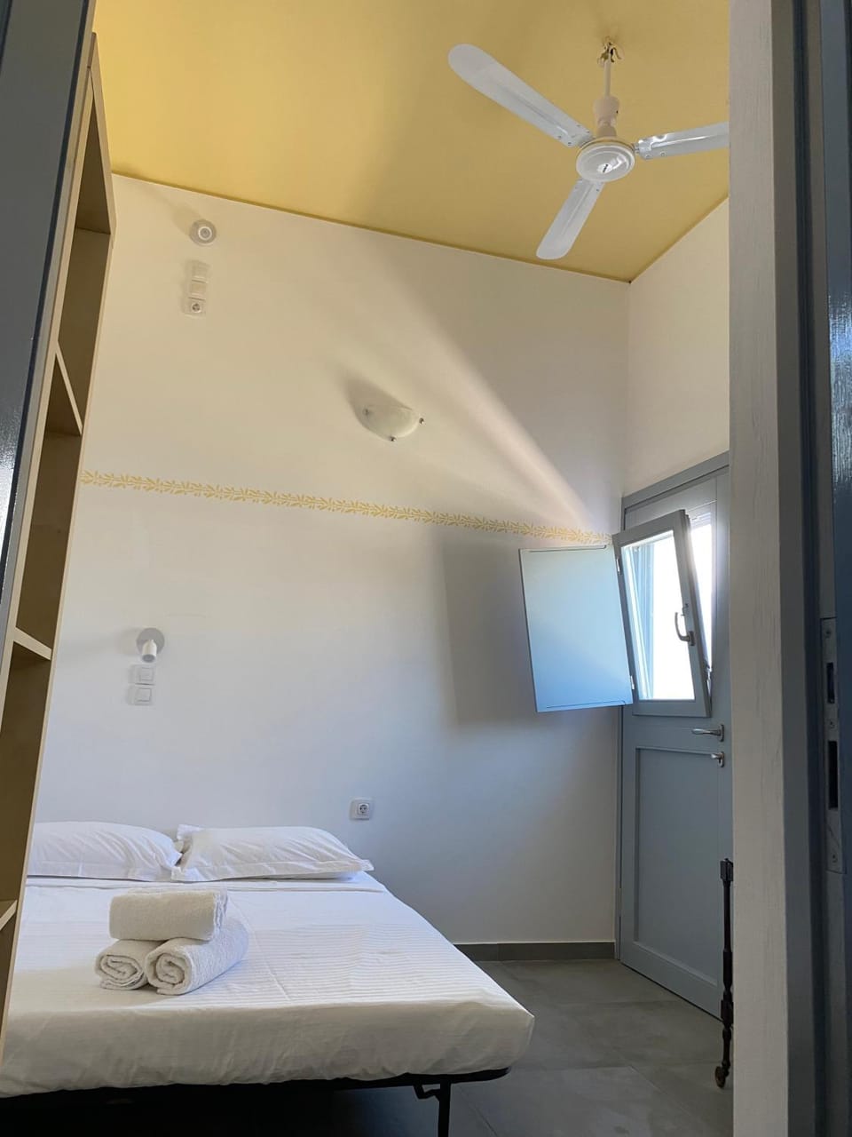 MIKRES CYCLADES DONOUSSA Hotel in Decentralized Administration of the Aegean