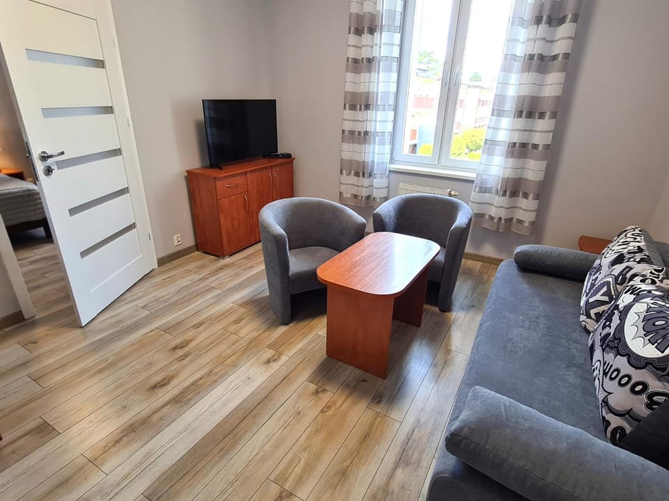 TV and multimedia, Seating area