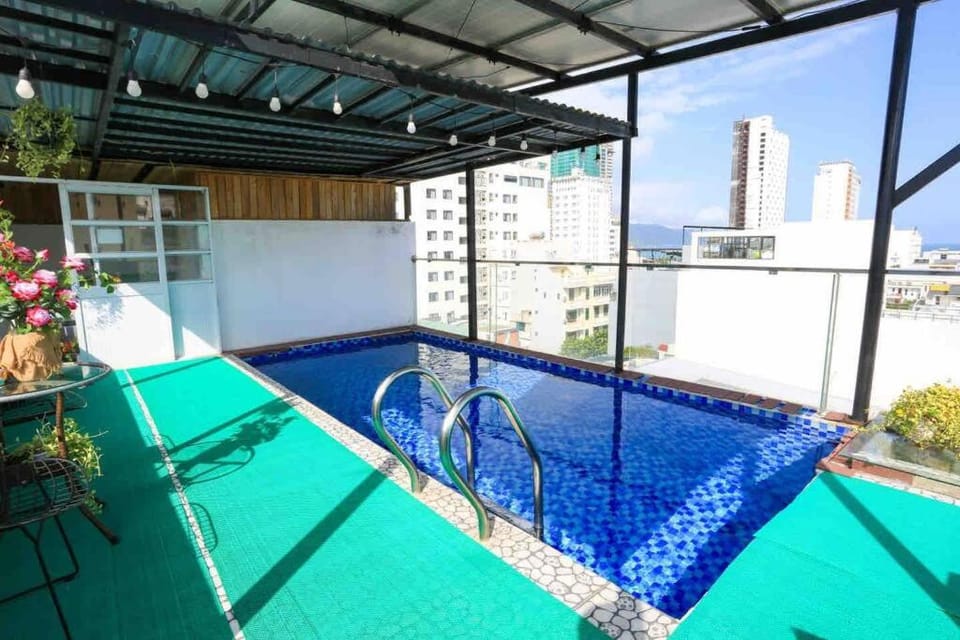 POOL sea view - 2A - Blue Sea Apart - near beach Apartment in Da Nang