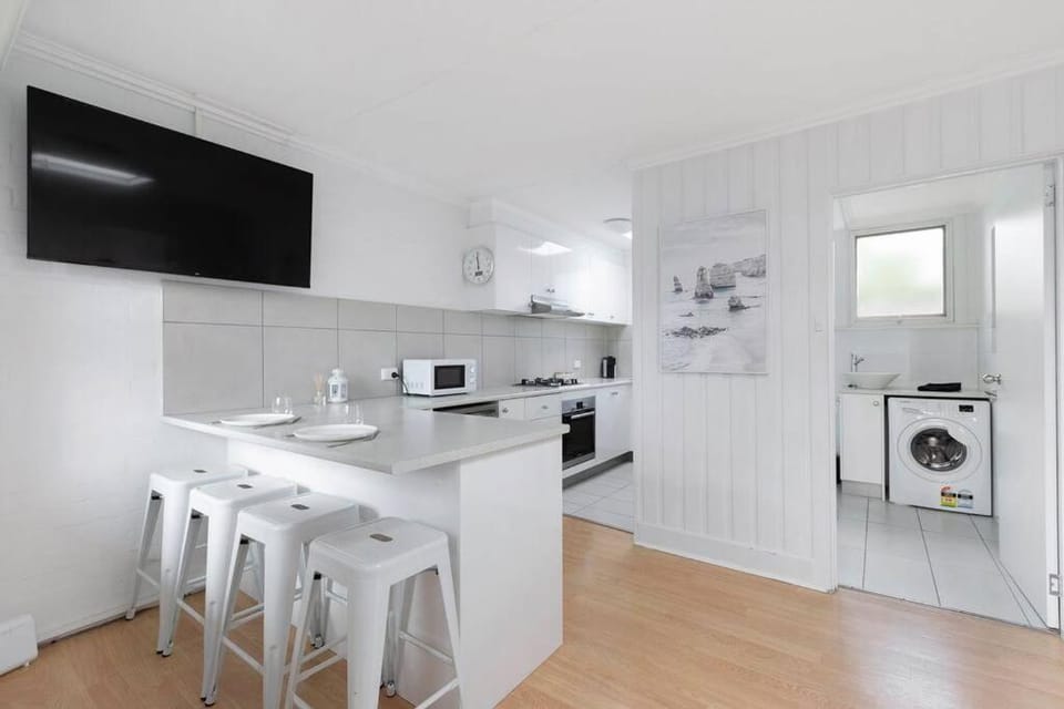 Belle Retreat by the River & Ocean Pet Friendly House in Ocean Grove