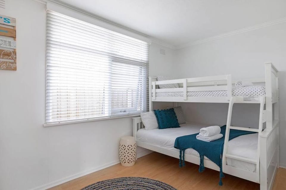 Belle Retreat by the River & Ocean Pet Friendly House in Ocean Grove