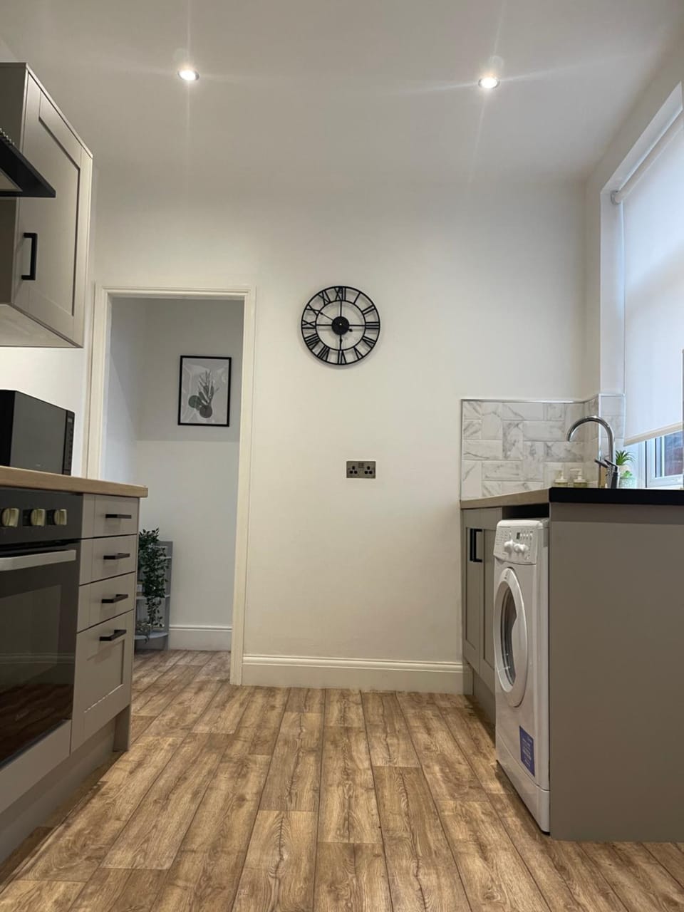 Kitchen or kitchenette, dishwasher, minibar, pet friendly, stove, washing machine, dryer