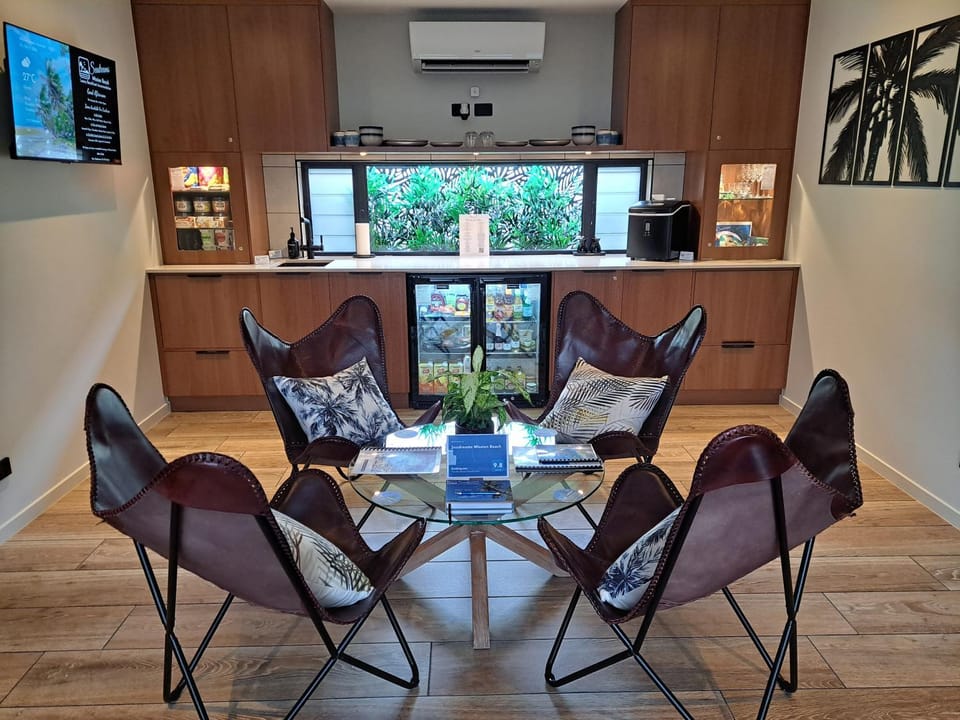 Lounge or bar