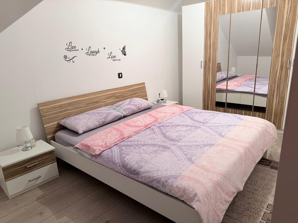 Apartmani G&E Apartment in Primorje-Gorski Kotar County