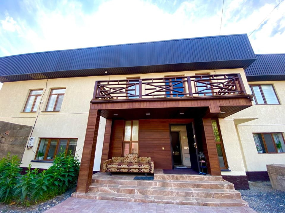 Facade/entrance, Property logo or sign