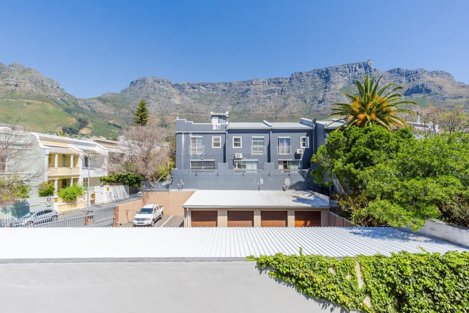Sutton Place 57 Apartment in Cape Town
