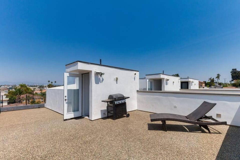 BBQ facilities, Balcony/Terrace