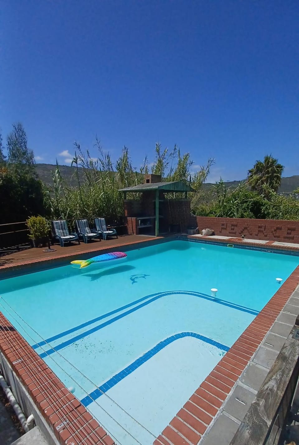 BBQ facilities, Swimming pool