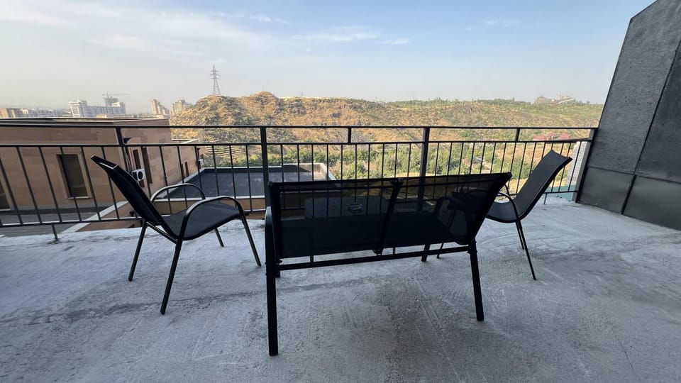 Natural landscape, Balcony/Terrace, Mountain view