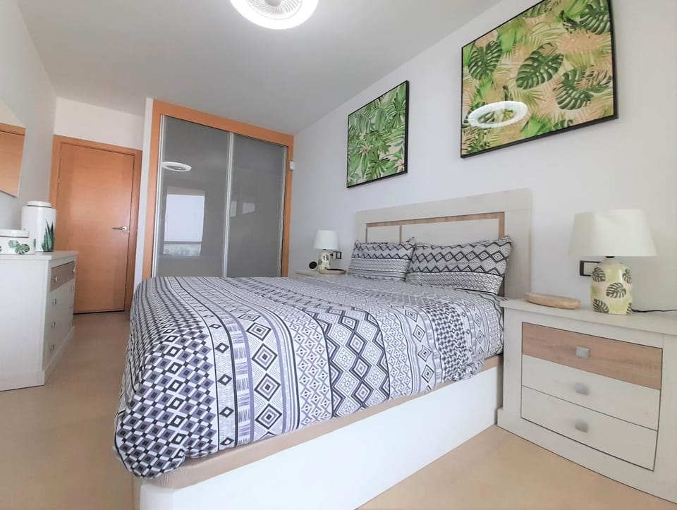 Bedroom, wardrobe