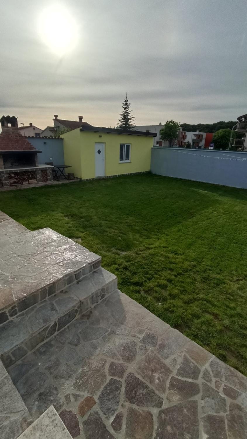 Inner courtyard view
