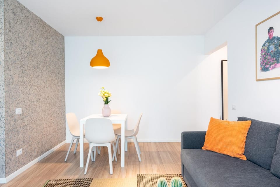 Spacious 2 Bdr Flat in the Old Town Apartment in Bucharest
