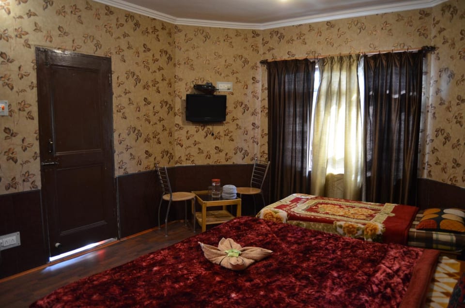 zoz 3s1 Hotel in India