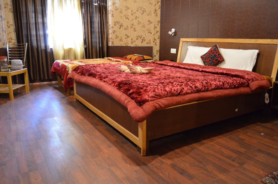 zoz 3s1 Hotel in India