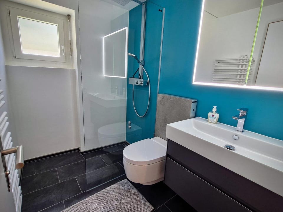 Shower, Bathroom
