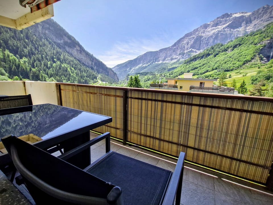 View (from property/room), Balcony/Terrace, Mountain view