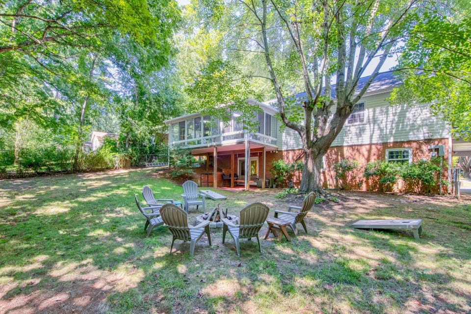 Nature's Edge House in Bent Creek