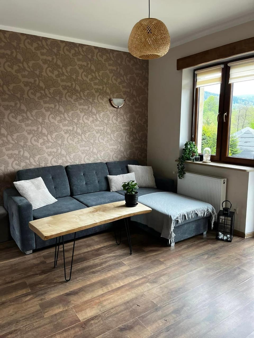 Seating area