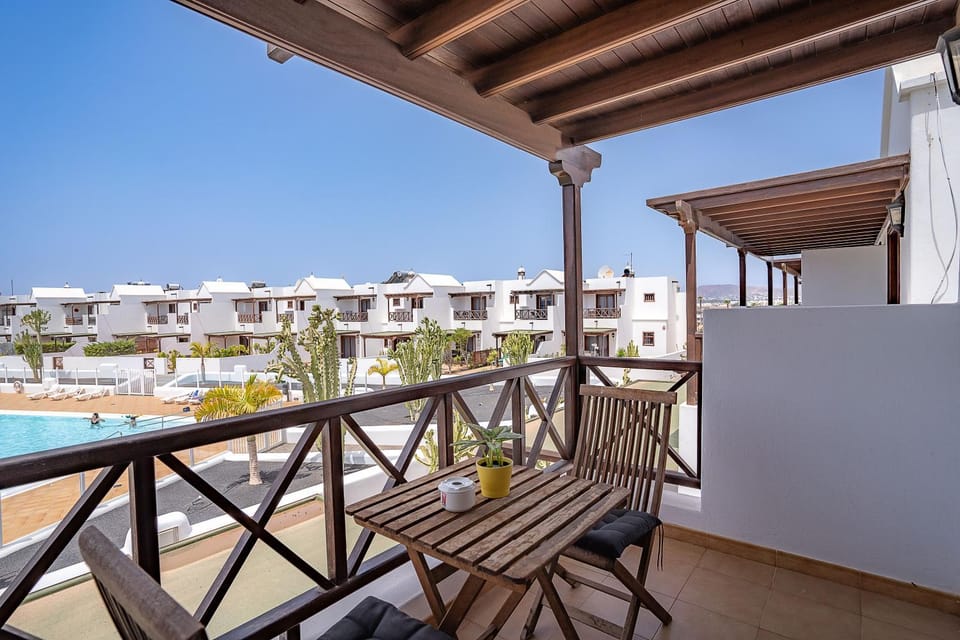 Balcony/Terrace, Pool view