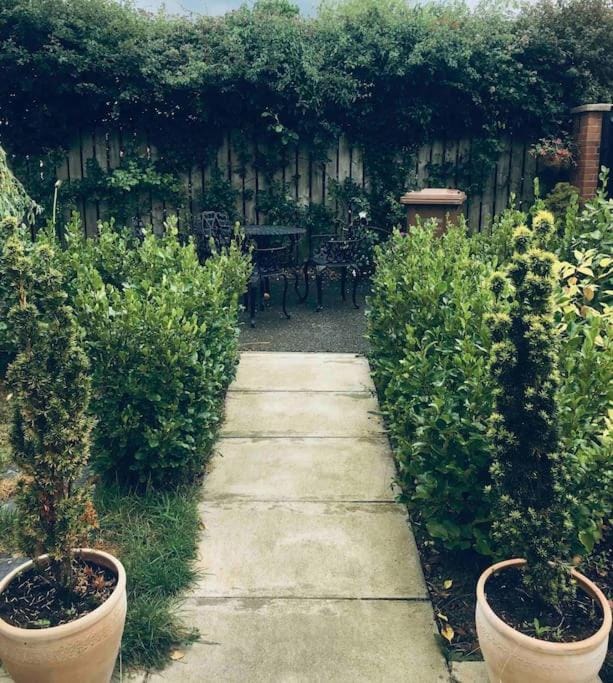 Semi-detached Armagh House Apartment in Northern Ireland