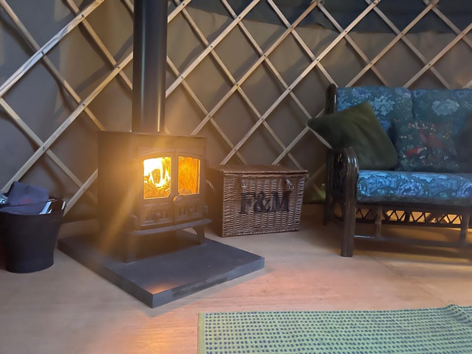 Living room, Seating area, flat iron