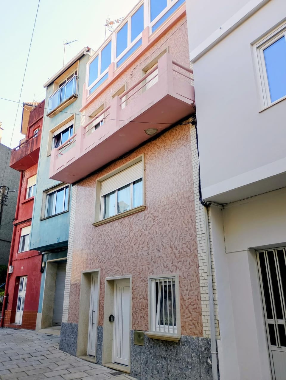 Facade/entrance