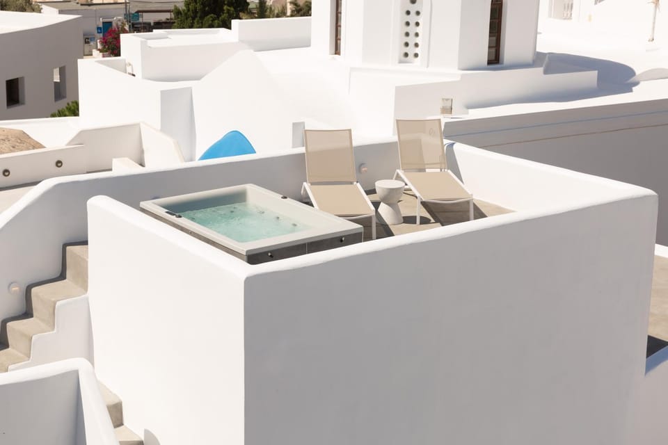 Day, Hot Tub, Balcony/Terrace