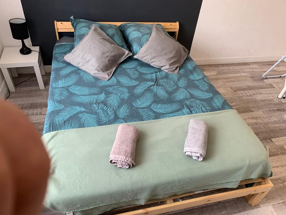 Studio 30 - Résidence Beauséjour - Fibre Wi Fi - Proche centre ville Apartment in Troyes