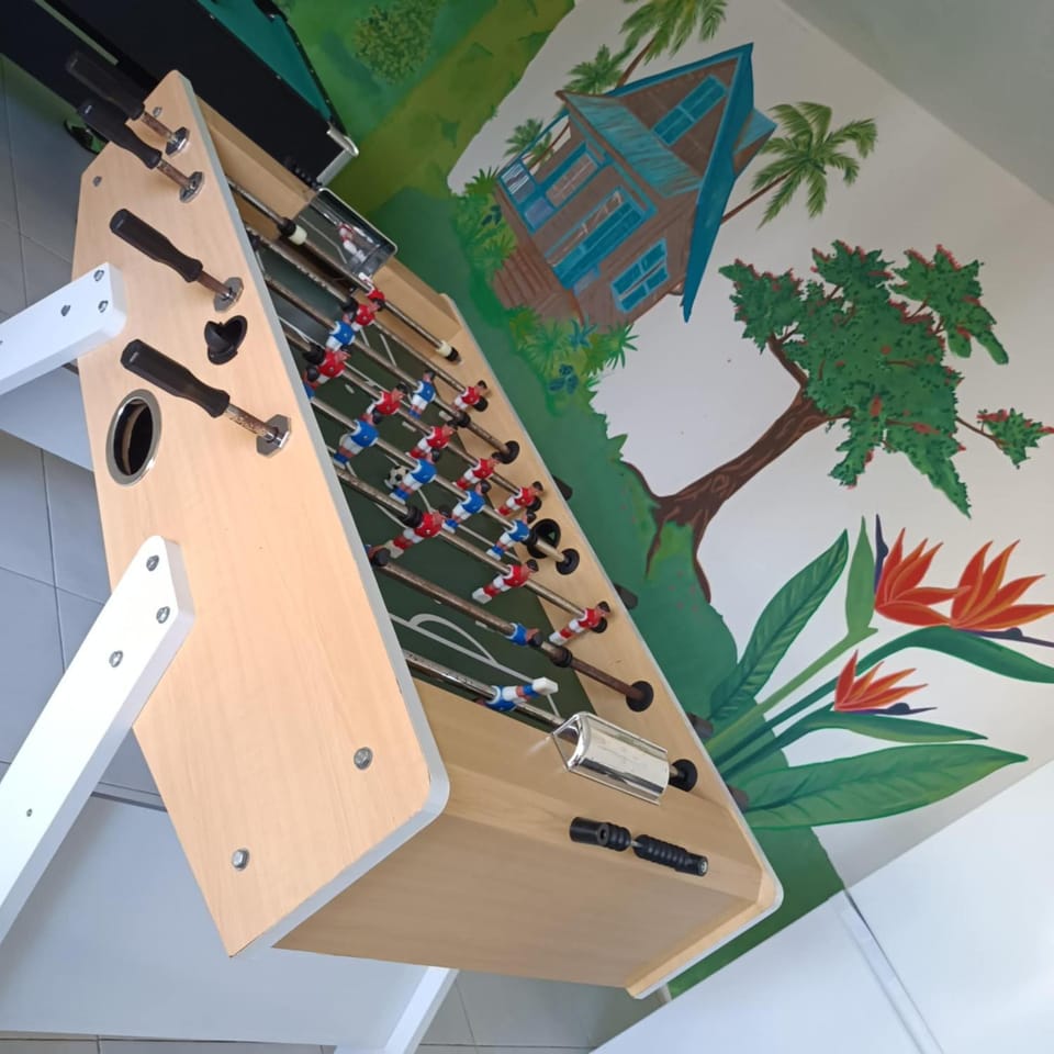Game Room, Game Room