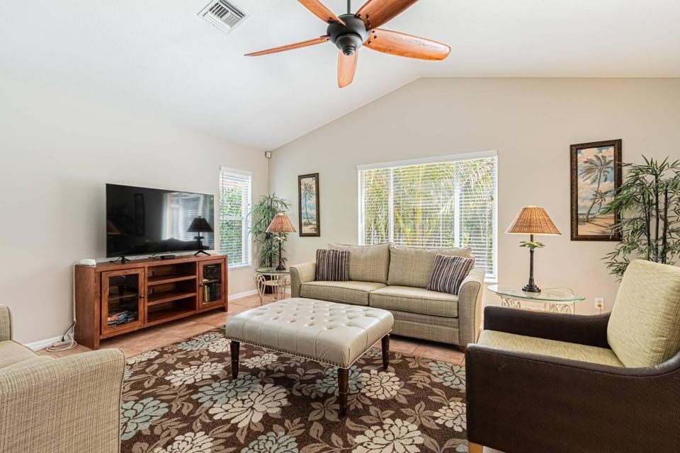 Briarwood- Vintage Ct. House in Collier County