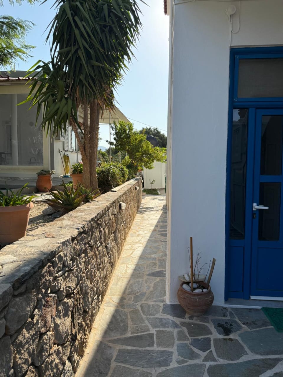 Property building, Facade/entrance, Property logo or sign, View (from property/room)