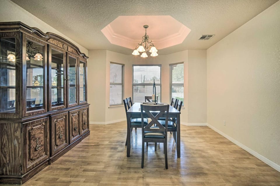 Convenient Las Cruces Home w/ Patio & Grill! House in Las Cruces