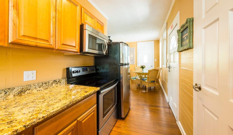 Coffee/tea facilities, Kitchen or kitchenette