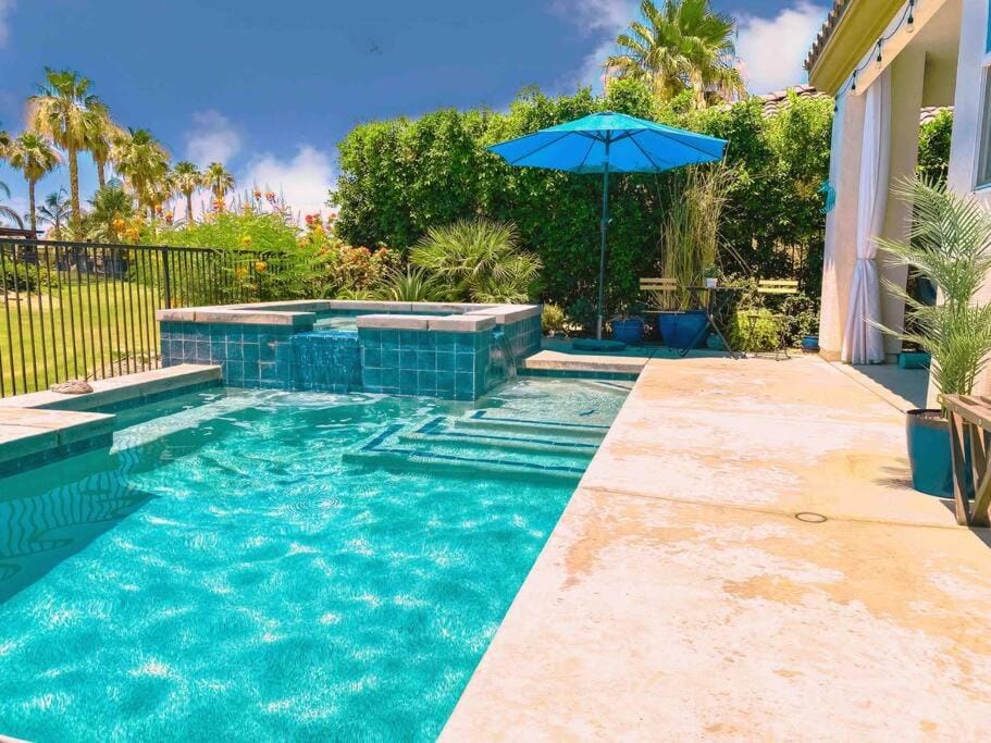 Entire Bungalow w/ Private Pool Near Palm Springs! House in La Quinta