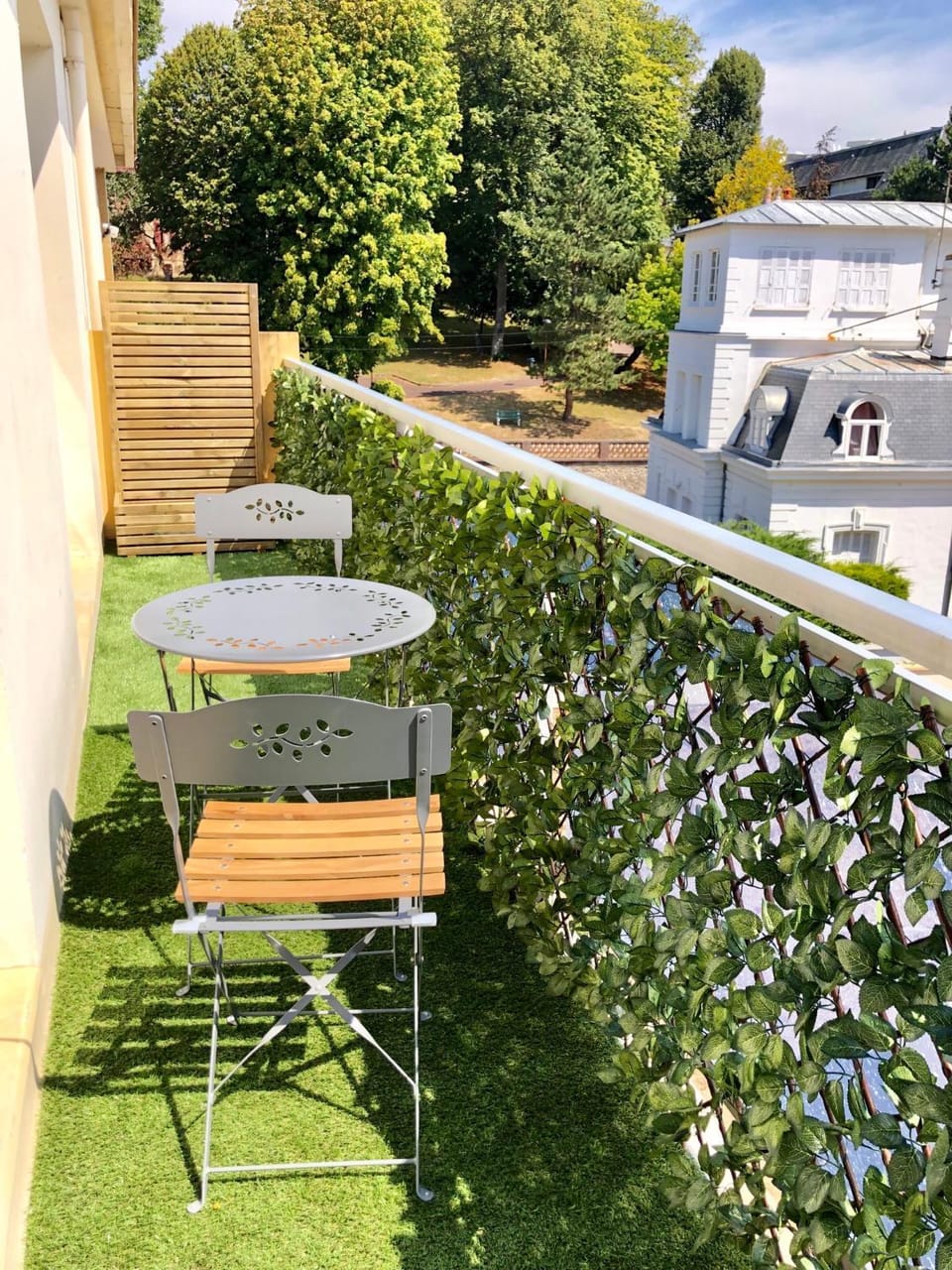 Balcony/Terrace, Garden view