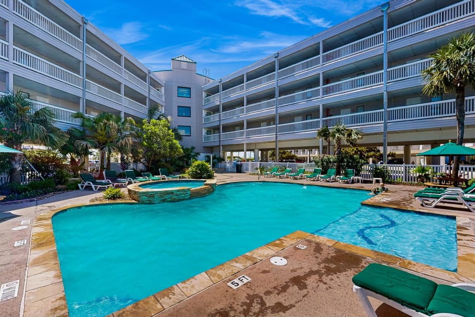 Beachside Escape Apartment in Galveston Island