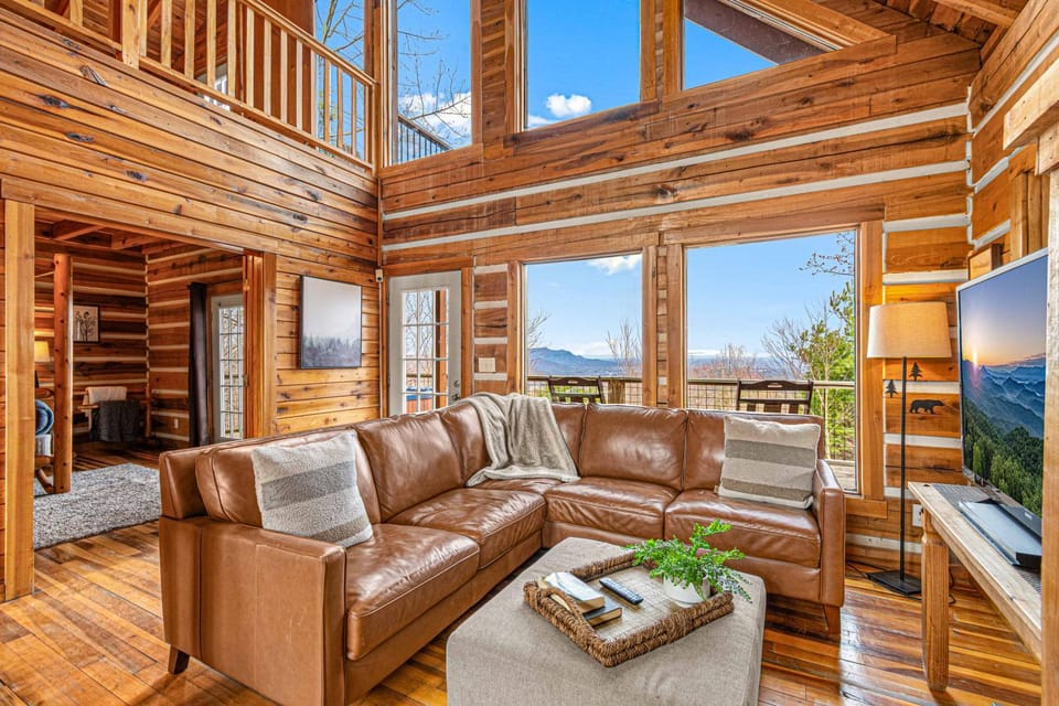 Communal lounge/ TV room, Living room