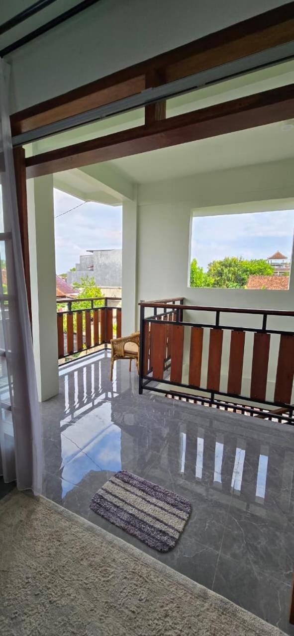 Suci's Friendly Apartments Apartment in Batu Layar
