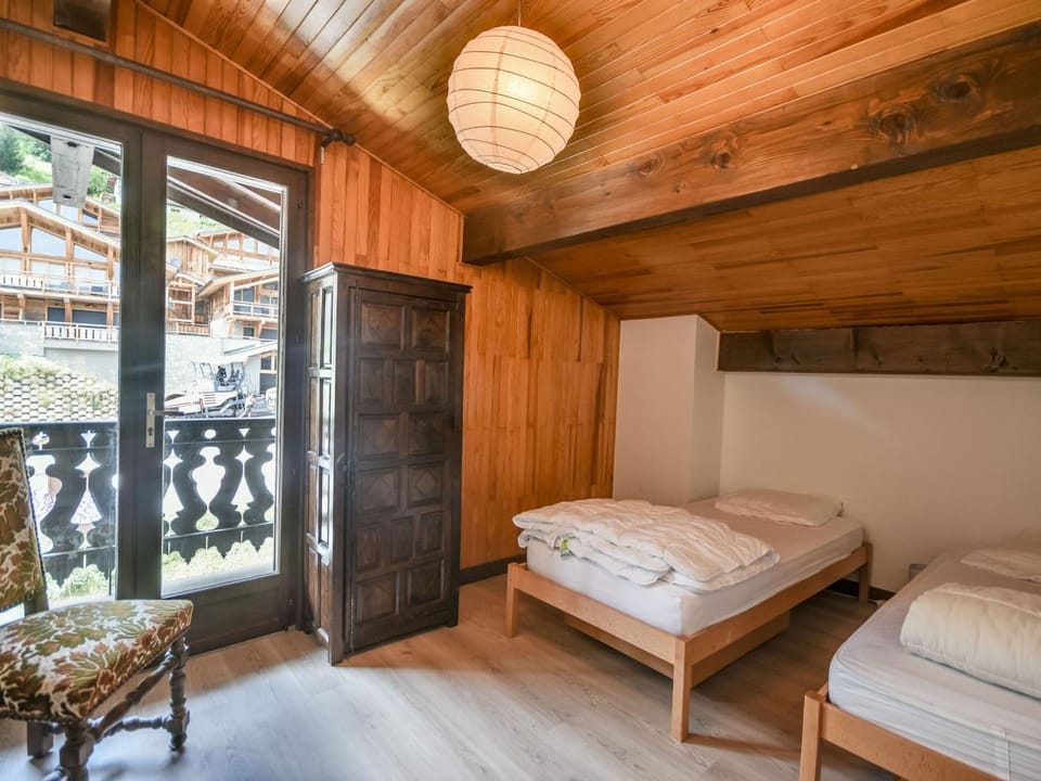 Duplex T3 aux Gets - 5 pers, vue panoramique, balcon, parking, WiFi - FR-1-685-24 Apartment in Les Gets