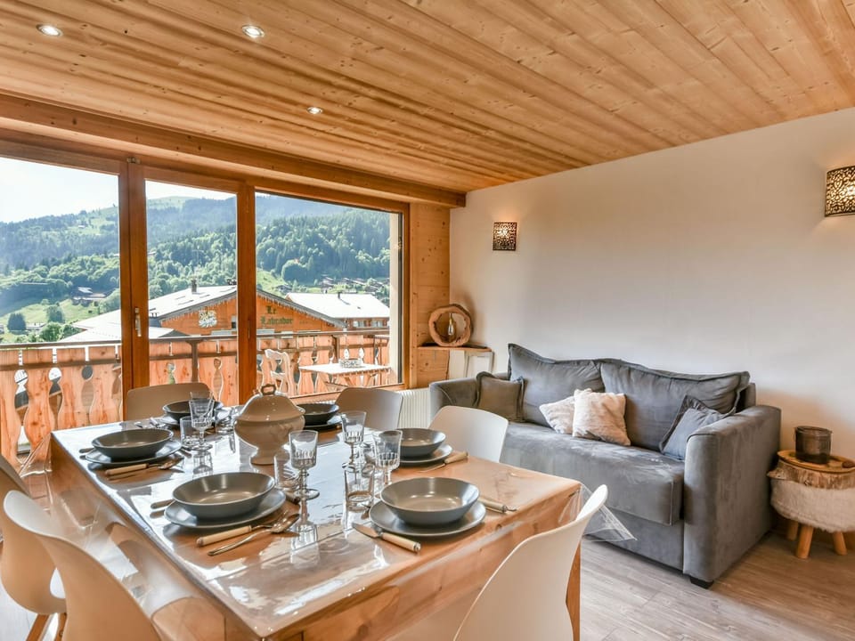 T2 + Coin Nuit, Balcon, Proche Pistes et Centre, Idéal 6 Pers - FR-1-685-43 Apartment in Les Gets